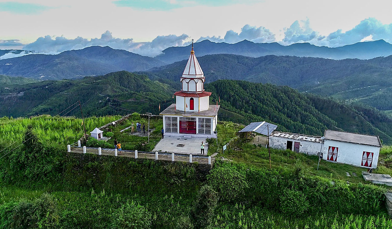 luxury resorts near delhi